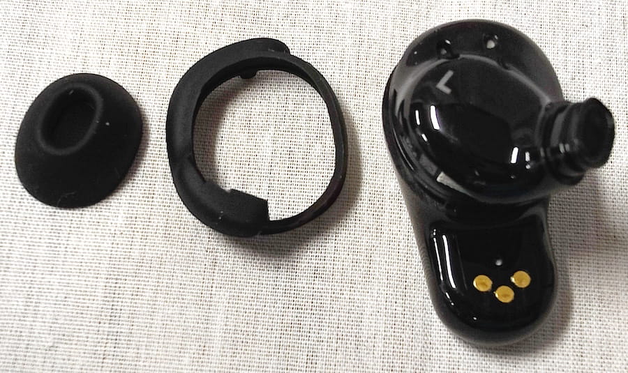 Bose QuietComfort Ultra Wireless Earbud Black Interior